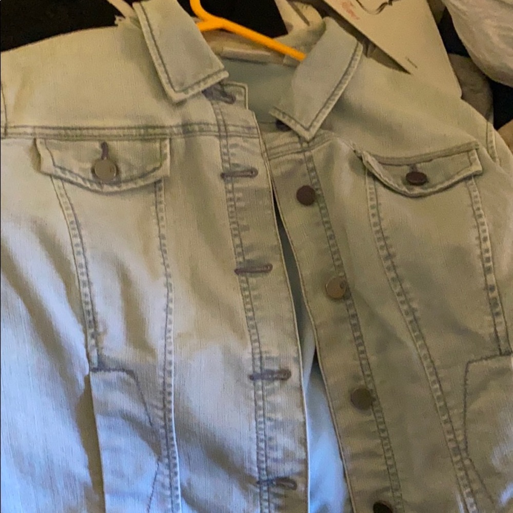 Jean jacket - Picture 2 of 3